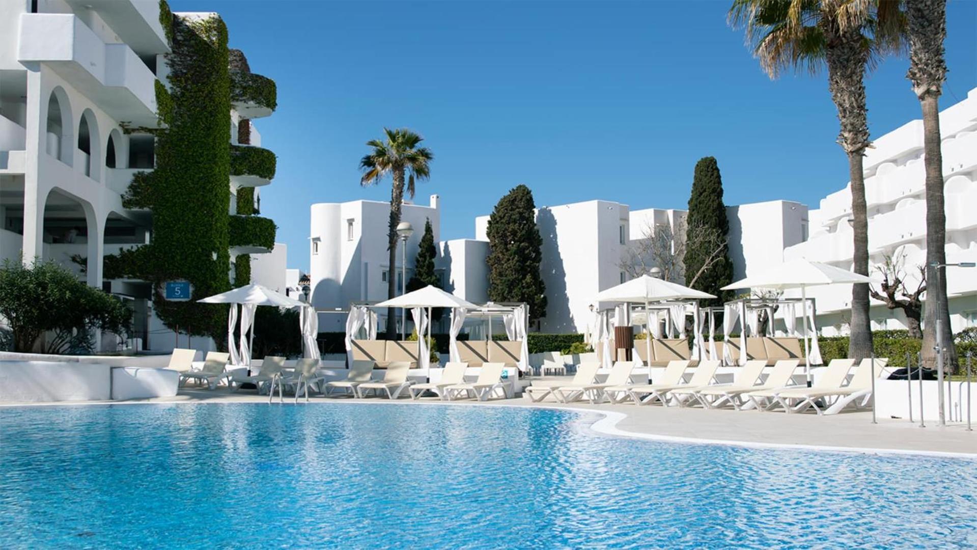 Blue Sea Club Martha's Aparthotel Cala D´Or Exterior foto